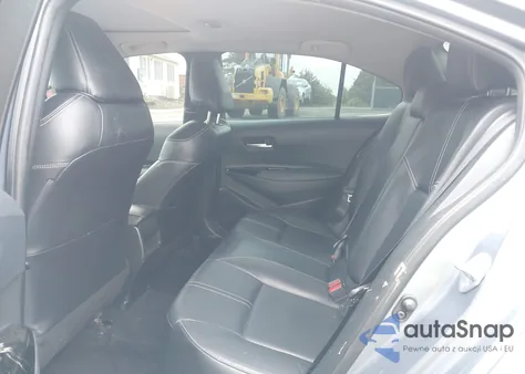 2020 Toyota Corolla Xle z USA, uszkodzony, nr VIN JTDFPRAE5LJ017914